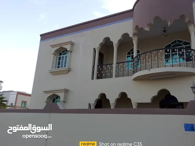900 m2 More than 6 bedrooms Villa for Sale in Muscat Amerat