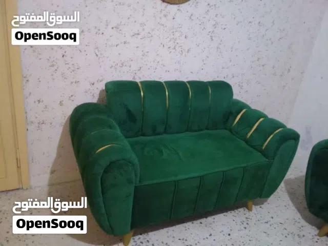 طقم كنب مودرن فاخر 5 قطع بحالة ممتازة