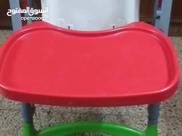 كرسي لاطعام الاطفال قوي جدا يتحمل وزن و عده حركات