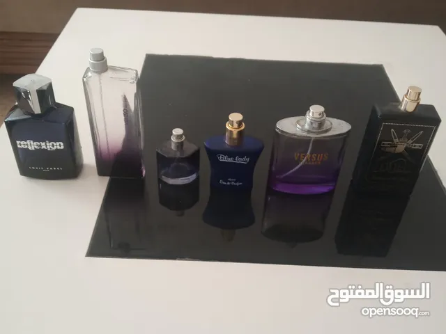 مجموعة اغراض للبيع