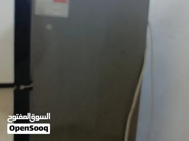 ثلاجه متوسط لحجم مستخدمه