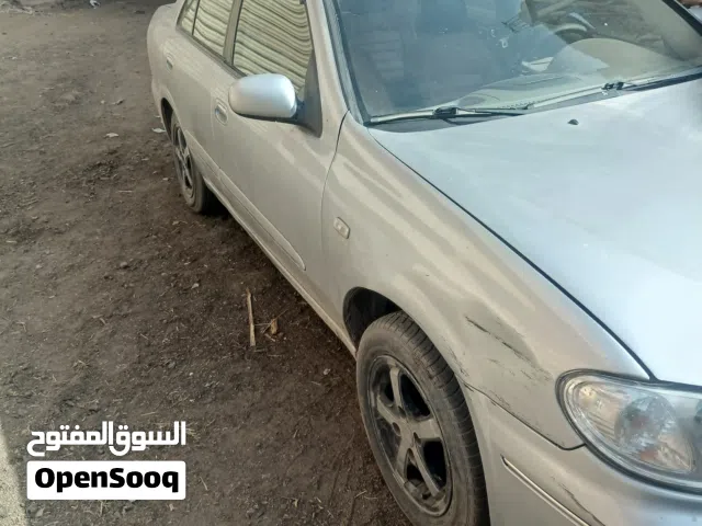 2011 نيسان صني SL Plus