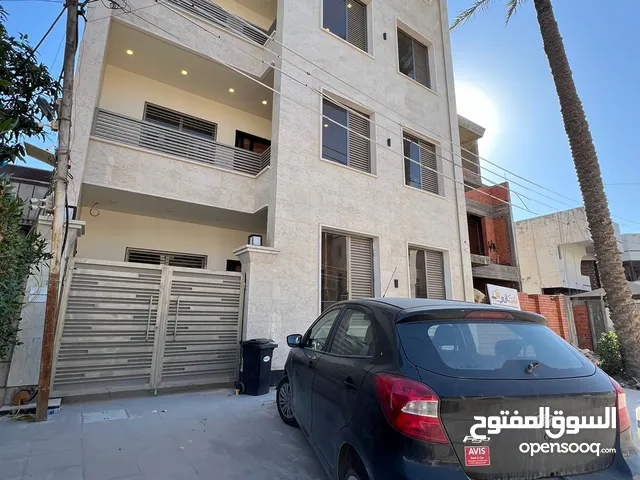 Unfurnished Complex in Baghdad Mansour