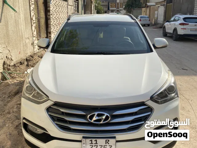 2016 هيونداي سنتافي Standard