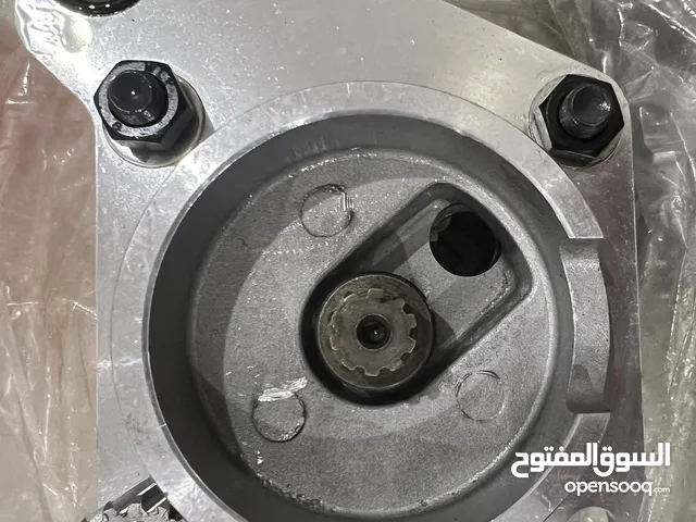 للبيع pilot pump حق حفارة 320B’C Cat و 325BL