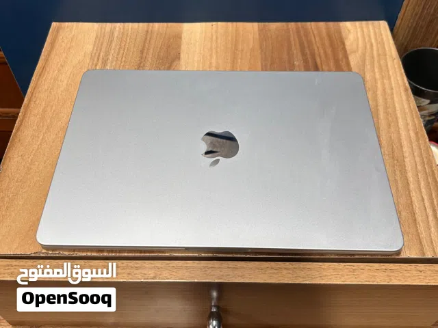 Macbook m2 alr