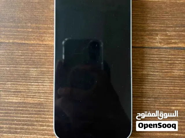 للبيع آيفون 14، سعة 128 جيجابايت بحالة ممتازة (لم يُكسر من الأمام والخلف) صحته 90٪،