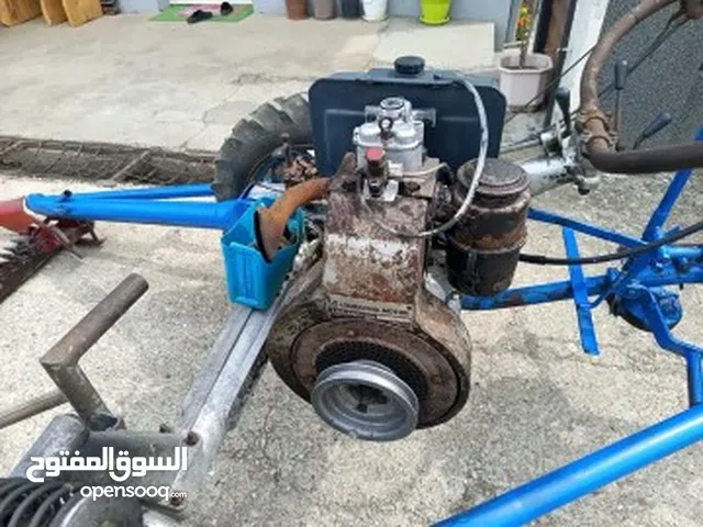 حصادة برسيم لومبارديني إيطالية بحالة ممتازة محرك ديزل 14 حصان