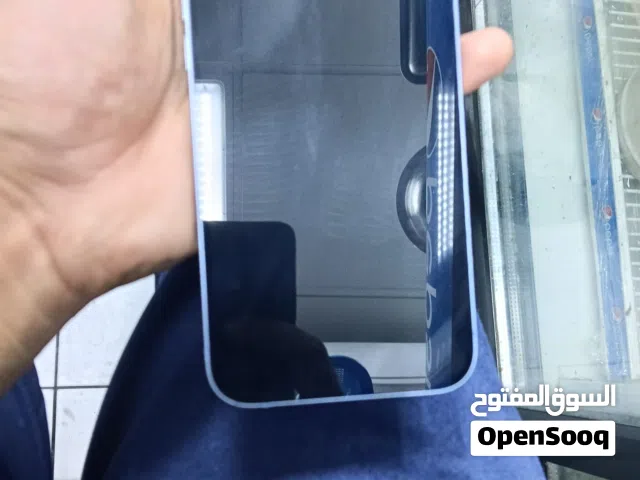 Iphone 14 plus 256 storage and 87%health