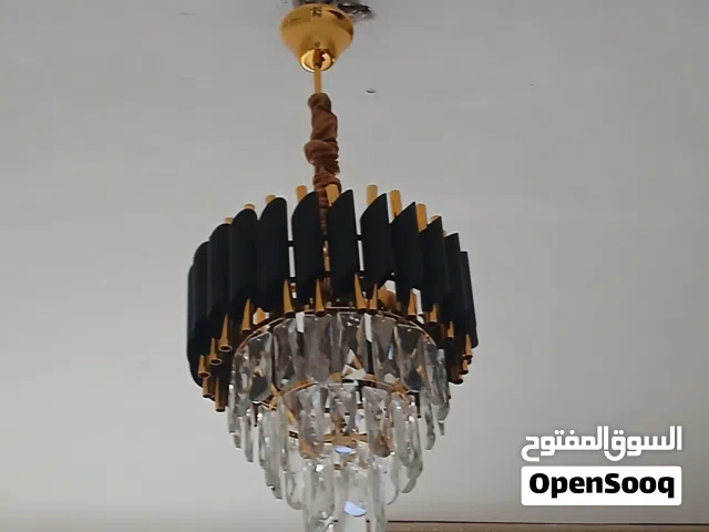 ثريات للبيع