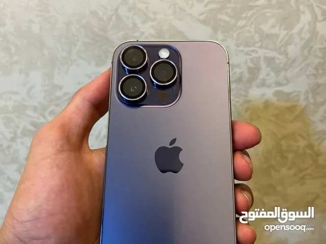 ايفون 14 برو حاله ممتازه بدون ولا خدش وارد شرق اوسط مع ملحقاته