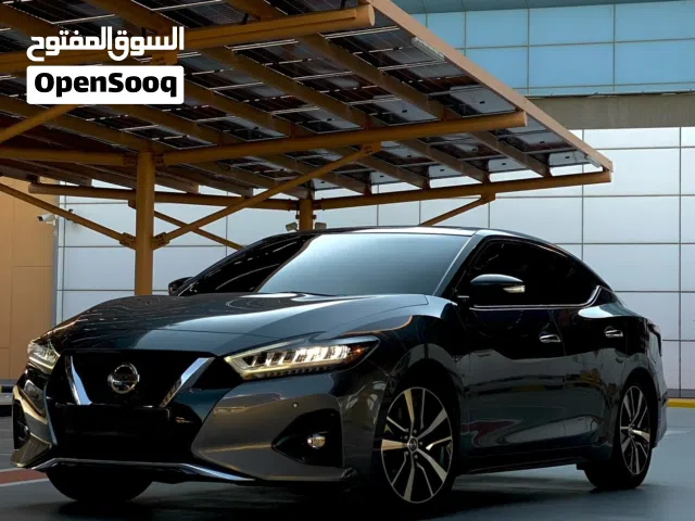 Nissan Maxima