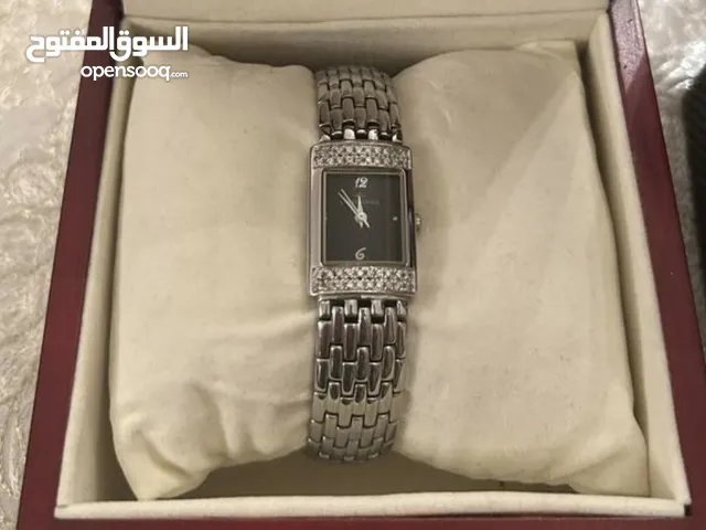 كونتيننتال. ساعة