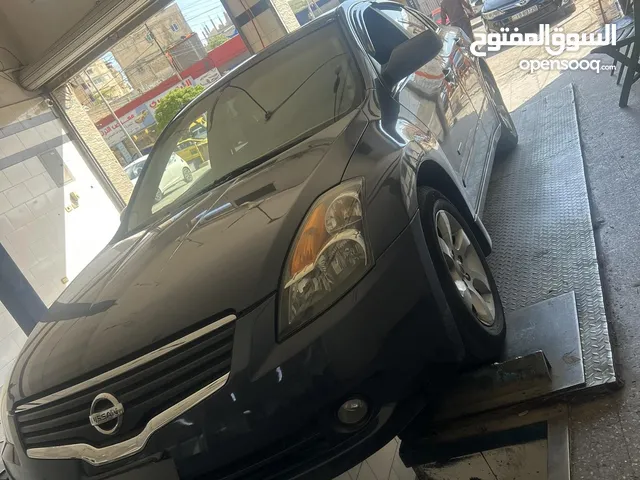 Used Nissan Altima in Amman