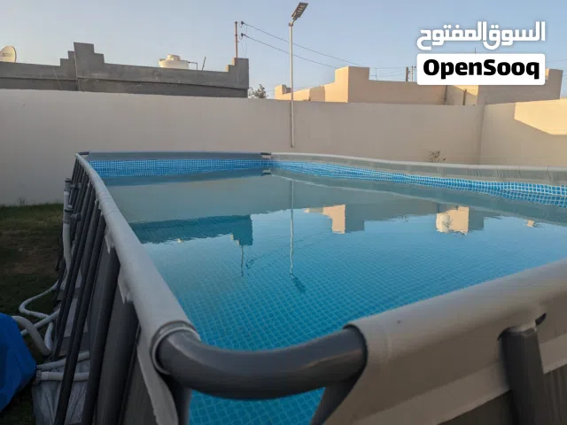 حوض INTEX الامريكي 7.32 ×3.66 شبه جديد كما في الصور بملحقاته