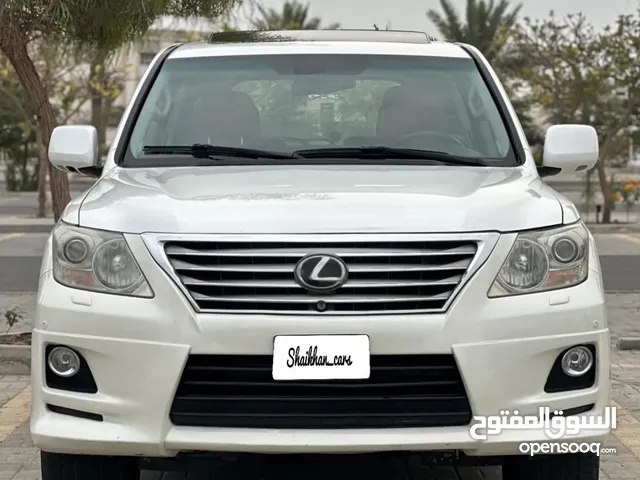 Lexus LX 2011 in Southern Governorate