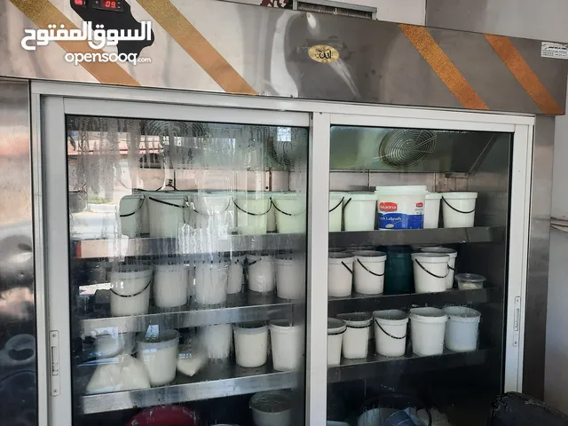 ثلاجه عرض 4 الرفوف ماتور اقتصادي جدا