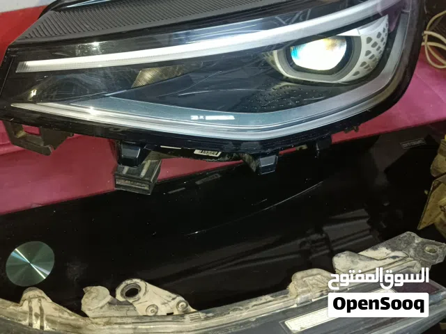 مصباح سيارات مستعمل بجودة جيدة ومتطلبات السوق