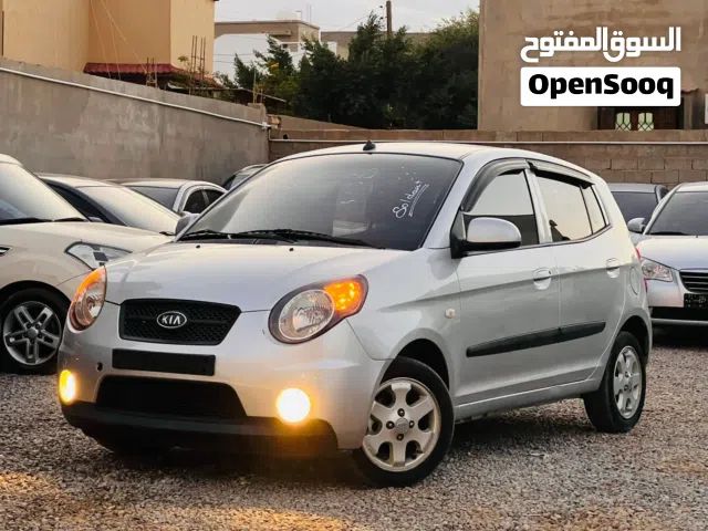 بسعر14400 الـنوع : kia الفــئة : بكانت اللـون : رصاصي سعـة المحـرك :13 الطـلاء :