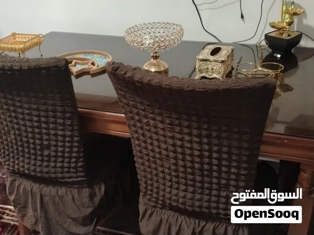 للبيع طاوله سفره شبه جديده