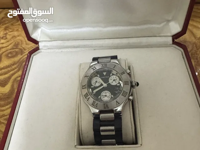 فرصة مميزة لعشّاق الفخامة والأناقة — ساعة كارتير أصلية بسعر مغري