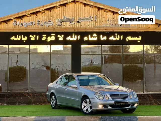 2003 مرسيدس بنز الفئة-E E 200