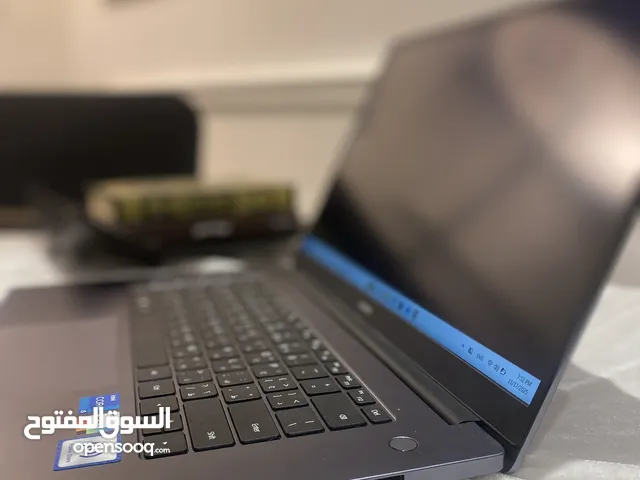 Huawei MateBook D15  i5  8GB RAM  512GB SSD  شبه جديد