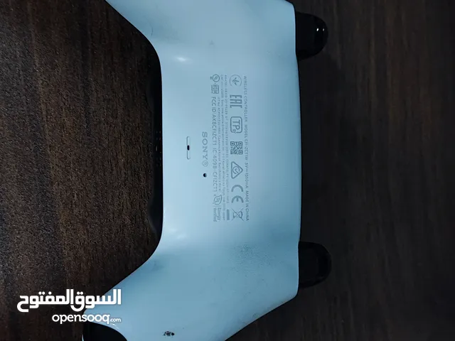 يد بليستيشن 5