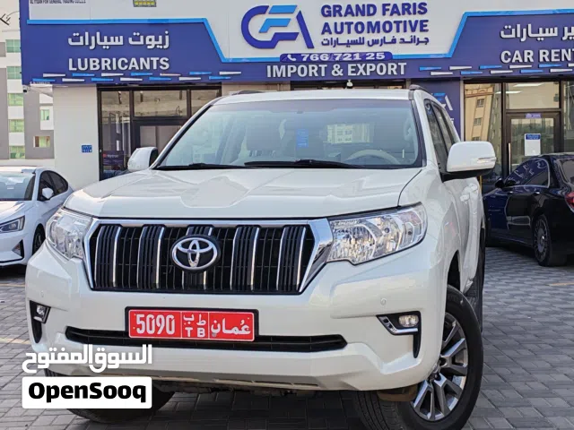 تويوتا برادو GXR 2021 ( TOYOTA PRADO ) أوتوماتيك دفع رباعي أبيض للإيجار اليومي , اسبوعي ,شهري