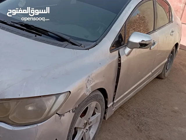 هوندا سيفيك اتوماتيك 2006 للبيع