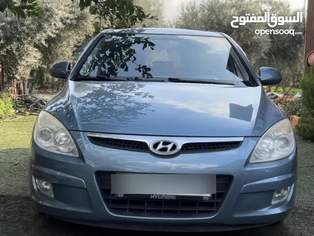 هونداي i30 موديل 2008 - لون أزرق