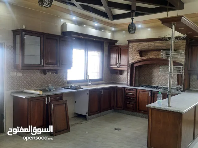 173 m2 4 Bedrooms Apartments for Sale in Irbid Al Rahebat Al Wardiah