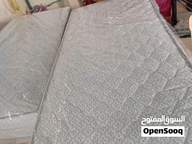 فرشات أسرة مفرد