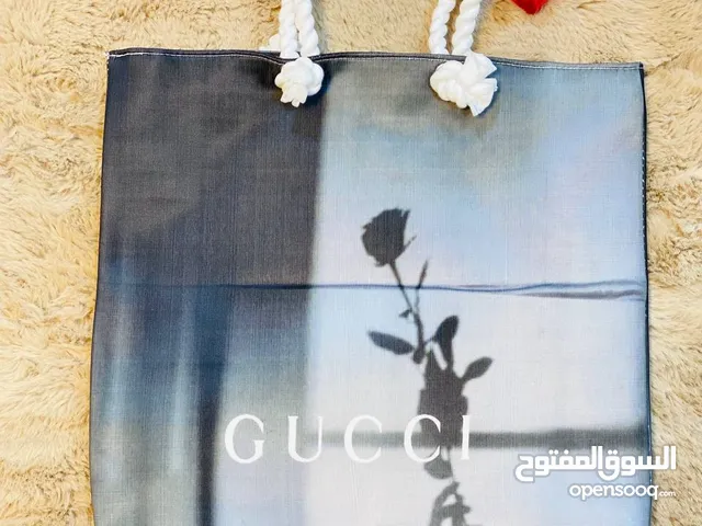 شنط يد نسائية جديدة كوالتي عالي جدا ممتاز اصلي نوع اول بضاعه جديدة وماركة اصلية توصيل لجميع محافظات