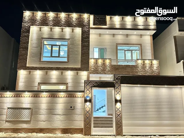 340 m2 More than 6 bedrooms Villa for Sale in Muscat Amerat