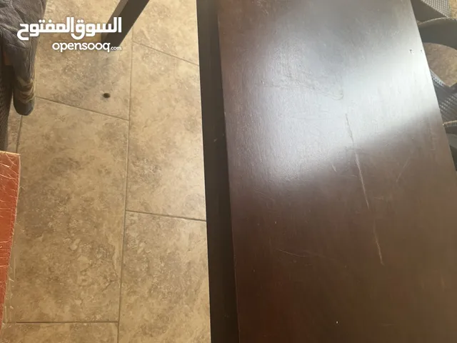 طاوله للبيع حديقه
