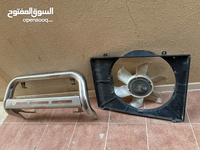 غطاء مروحة ودعامية وكالة باجيرو 2014