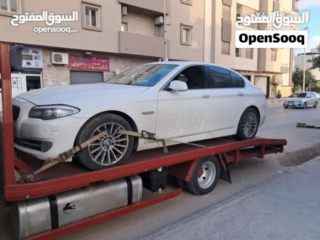 ساحبة للنقل داخل وخارج طرابلس خدمات 24 ساعه