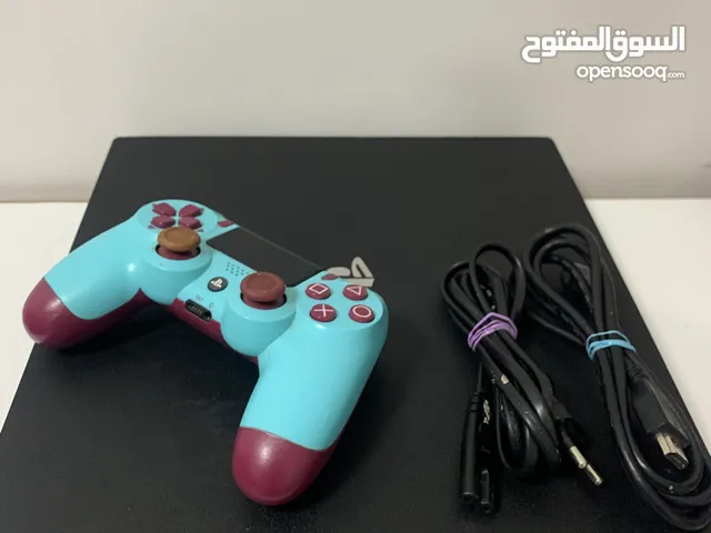 Ps4 pro 1tb نظيف وشغال