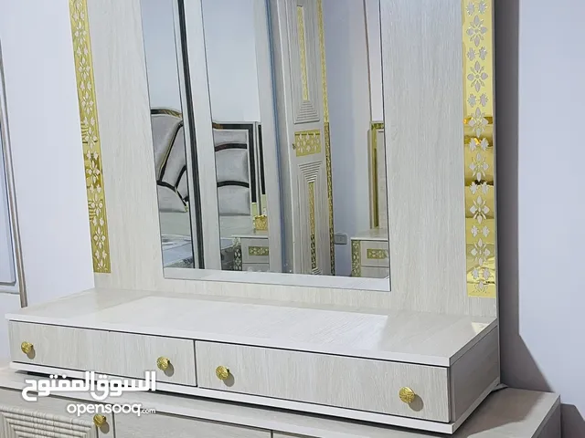 غرفة نوم جديدة عرسان