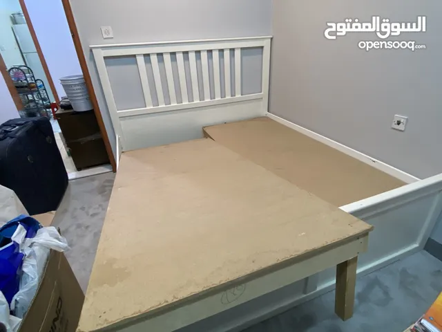 Double bed for sale in Salwa