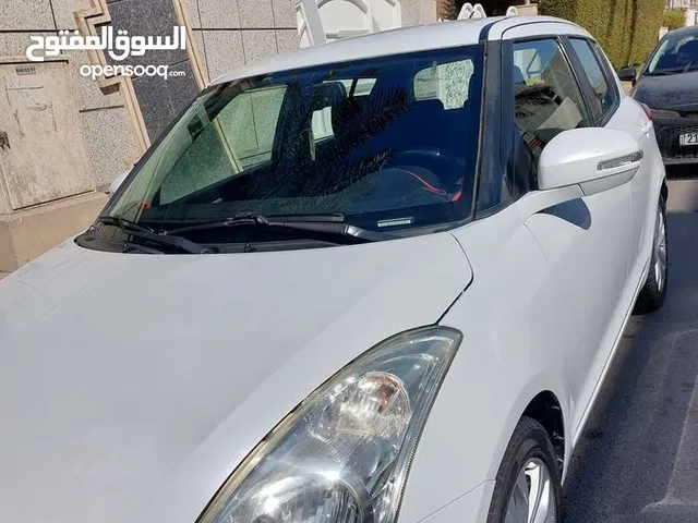 سوزوكي سويفت ياباني اصلي نظيفة جدا