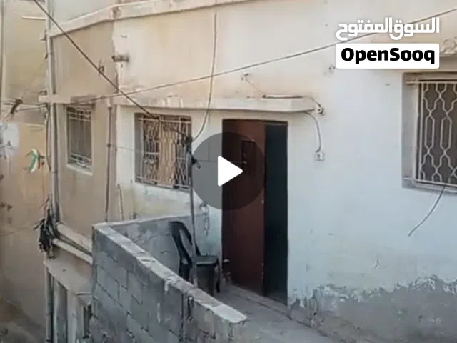 105 m2 2 Bedrooms Apartments for Rent in Zarqa Hay Al Hussain