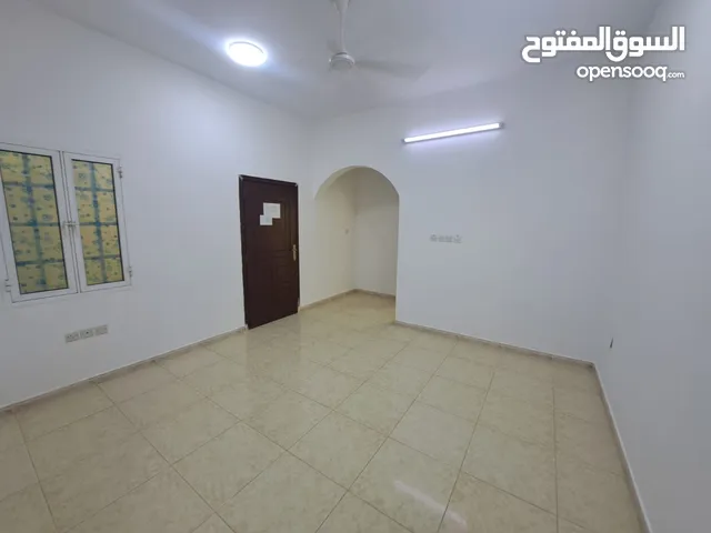 120 m2 3 Bedrooms Apartments for Rent in Muscat Al Khoud