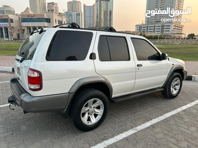 Nissan Pathfinder - Manual Transmission - 2004 - GCC Specs