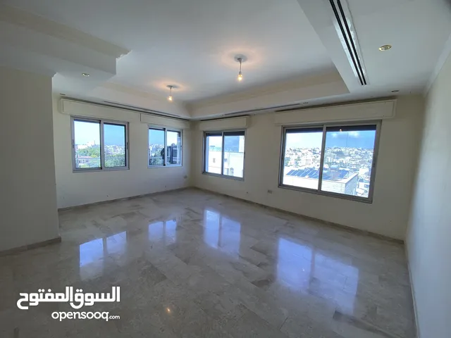 197 m2 3 Bedrooms Apartments for Sale in Amman Khalda