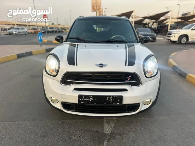 Mini Cooper Countryman GCC, original paint, first owner, two agency keys