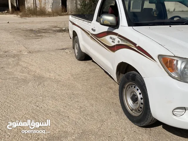 Used Toyota Hilux in Benghazi