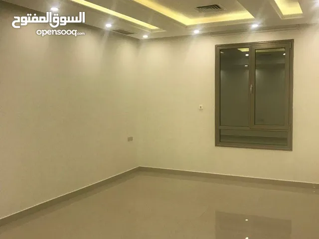 500 m2 3 Bedrooms Villa for Rent in Al Ahmadi Wafra residential
