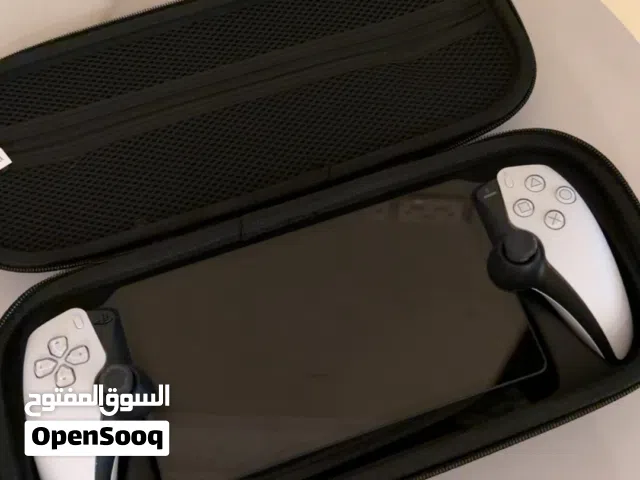 للبيع جهاز بليستيشن 5 محمول